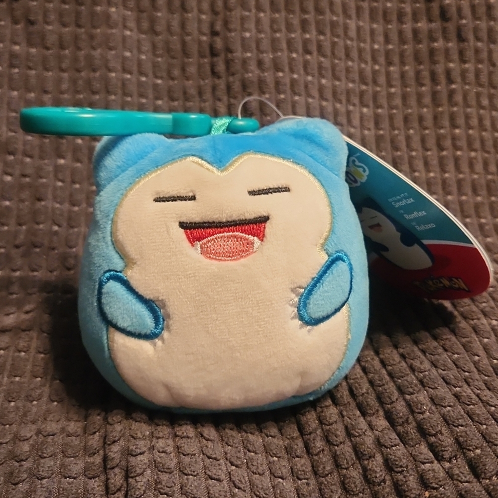 NWT Squishmallows x Pokemon 3.5" "Snorlax" Blue Plush Clip (US Exclusive)